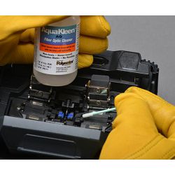 aquakleen-fiber-cleaner-nn245_4377.jpg