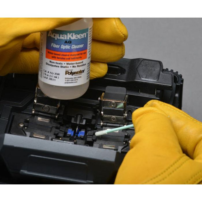 aquakleen-fiber-cleaner-nn245_4377.jpg