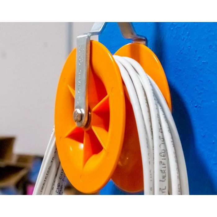 cp-475-kolotura-za-instalaciju-mreznih-kabela-2kom-nn210_3987.jpg